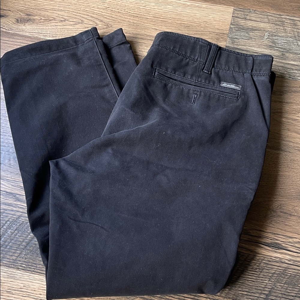 Eddie Bauer black chino pants 38 x 32
